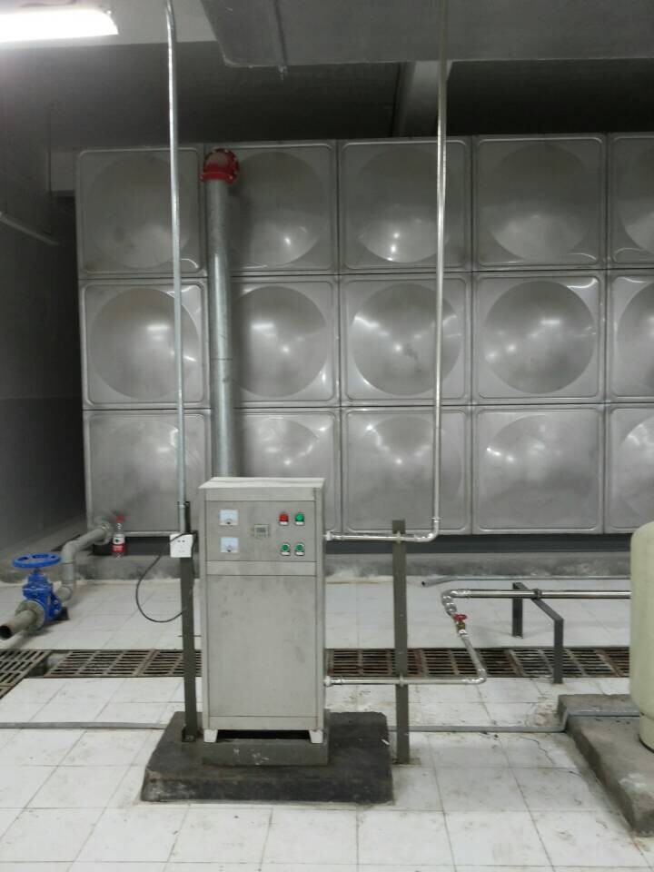 1616815779562683.jpg 外置水箱自洁消毒器安装图片.jpg