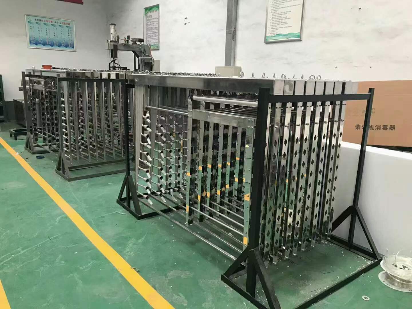 污水厂改造选型明渠式紫外线消毒器冠宇源头供应